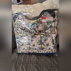 Thirty-one Floral Pocket Tote in Yellow, Green and Navy